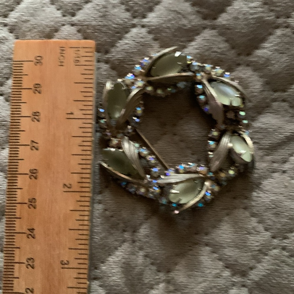 Jewelry - Picture 3 of 3